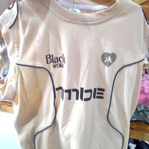 Short-sleeved bodysuit for babies from 3 to 12 months